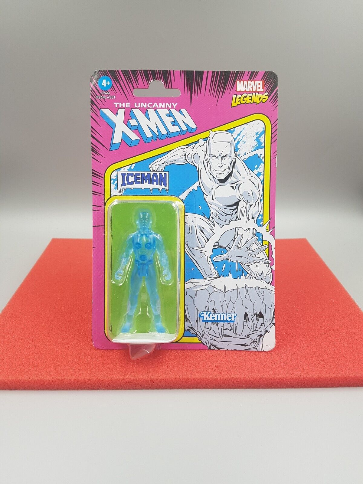 The uncanny x-men Marvel Legends Iceman Kenner