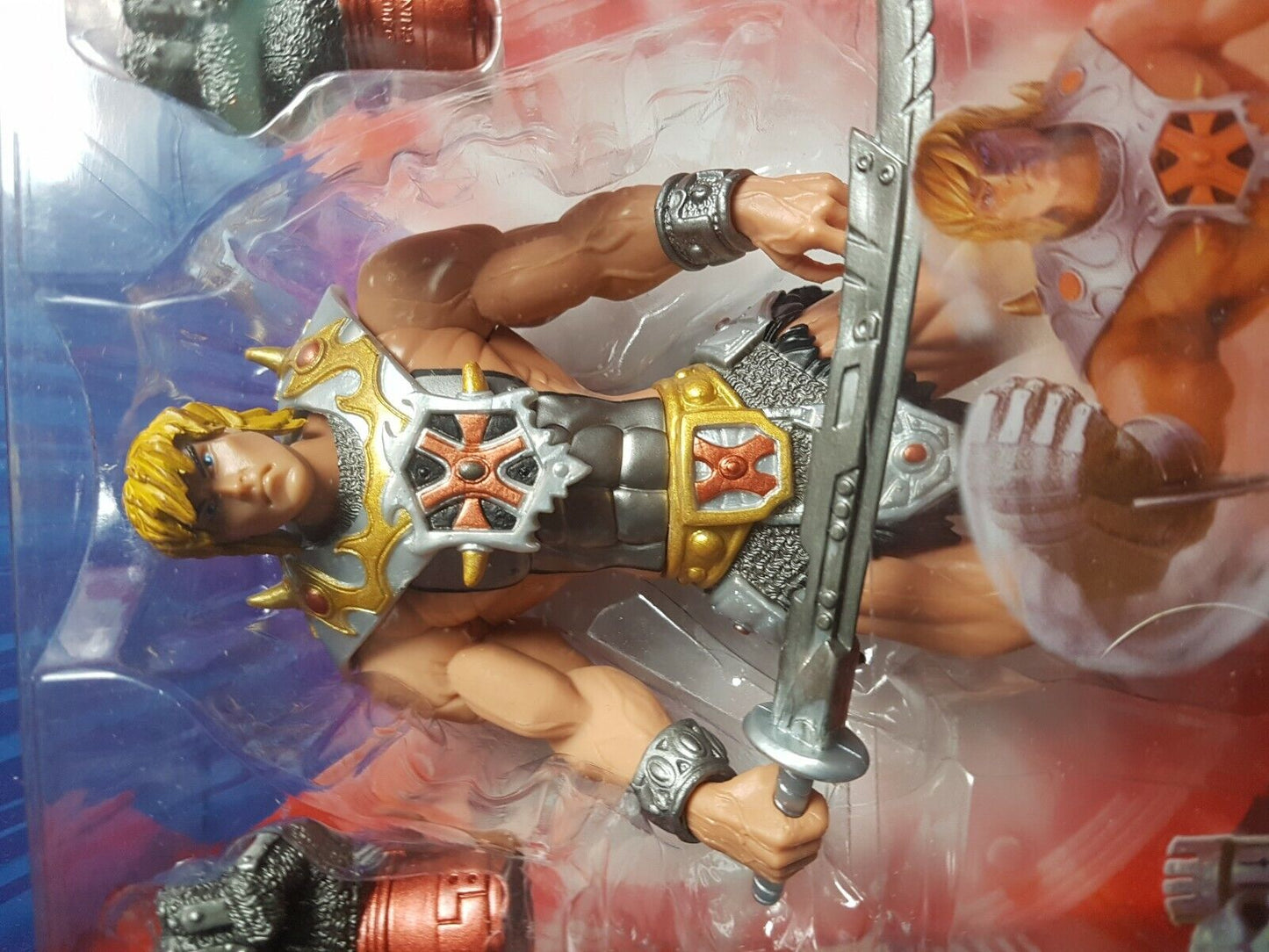 Masters Of The Universe Mega Punch He-man 200x