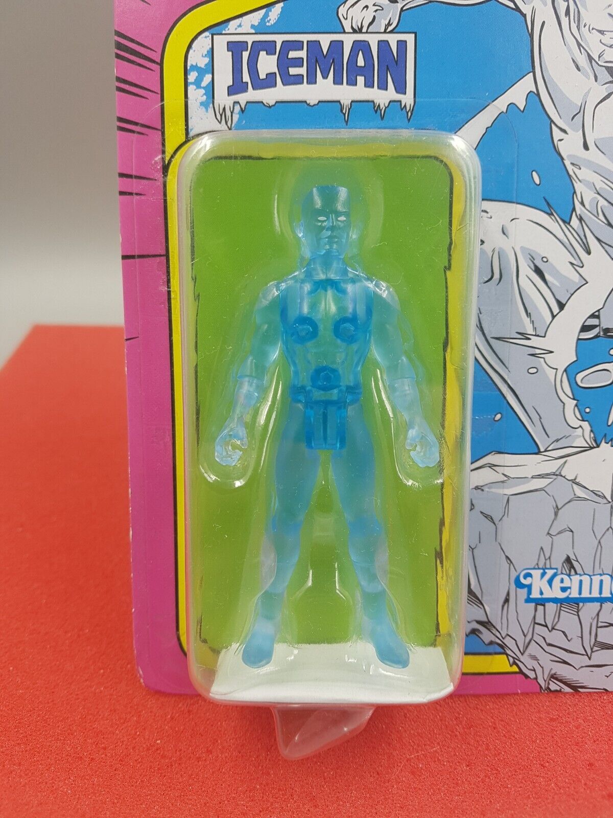 The uncanny x-men Marvel Legends Iceman Kenner